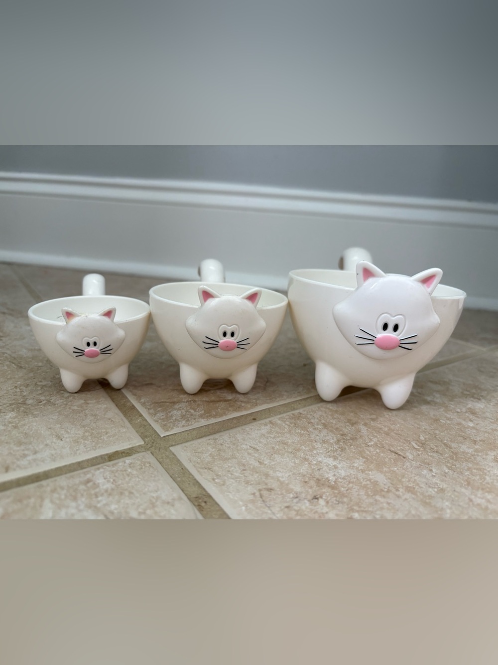 Joie Meow 3 White Kitty Cat Stackable Measuring Cups 1/4 1/2 &1 Cup Set VGUC
